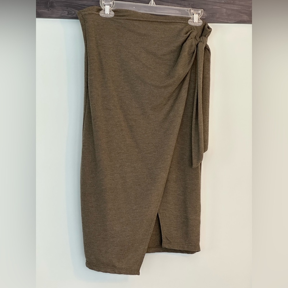 Olive green Faux wrap skirt, large, soft breathable fabric, fauxtie,elasticwaist